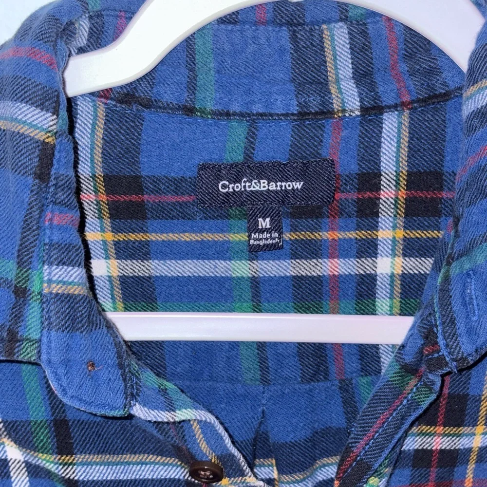Croft & Barrow Blue Plaid Button Down Shirt Long Sleeve Size Medium Like New